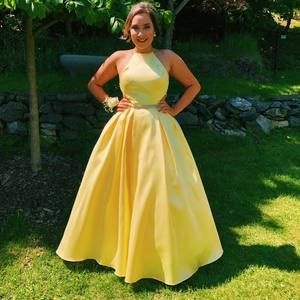 Meet your Posher, Chloe